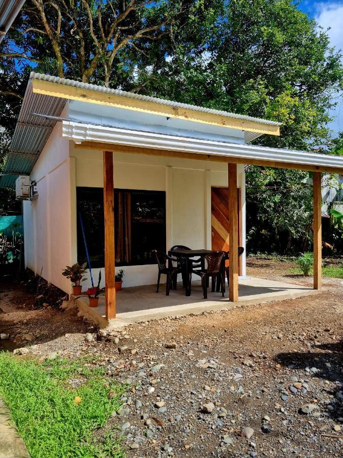 Ballena Oasis Homes Uvita Bagian luar foto